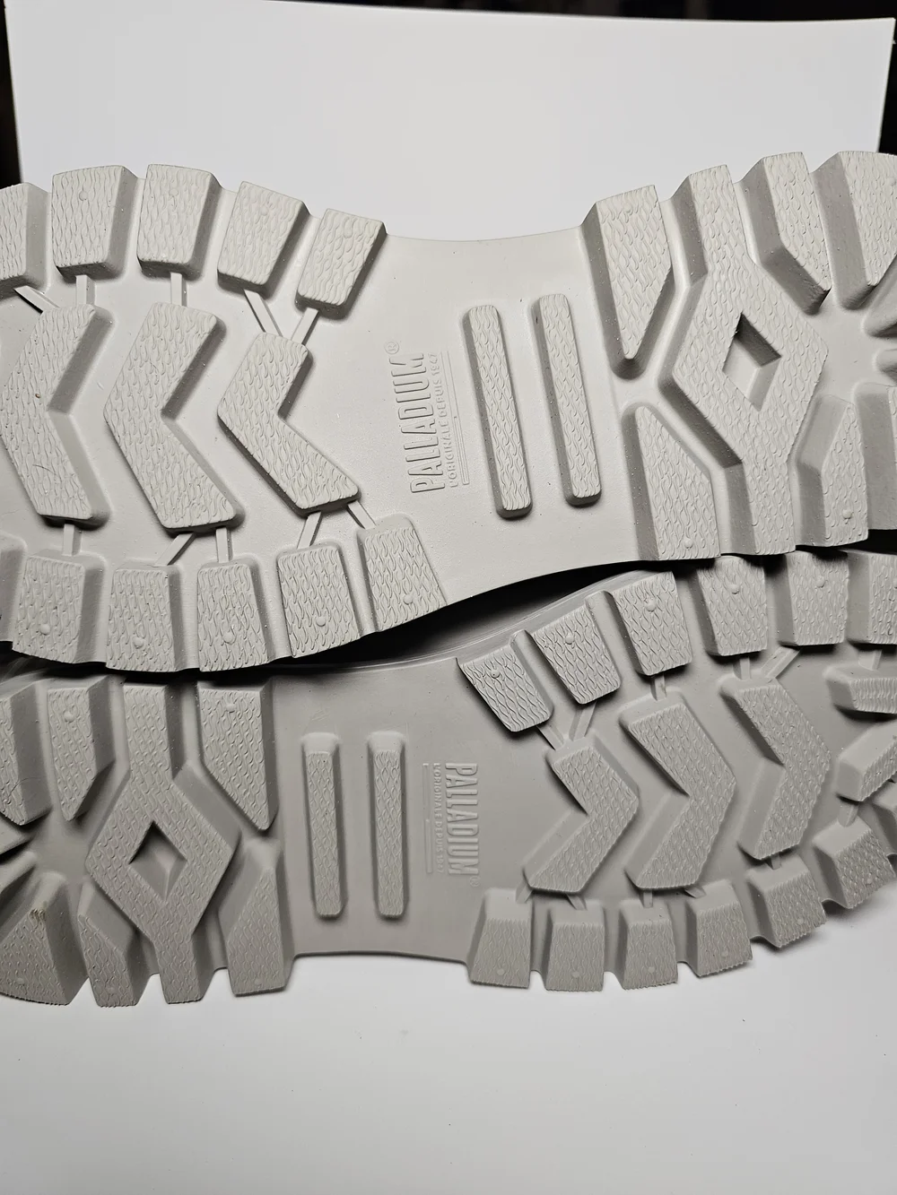 Palladium x Destiny 2 Witch Queen Boots